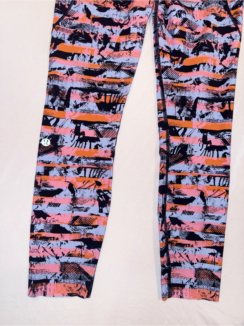 Lululemon Women Vibrant Striped Multi Color Abstact Print Leggings Size 6 - Picture 12 of 14